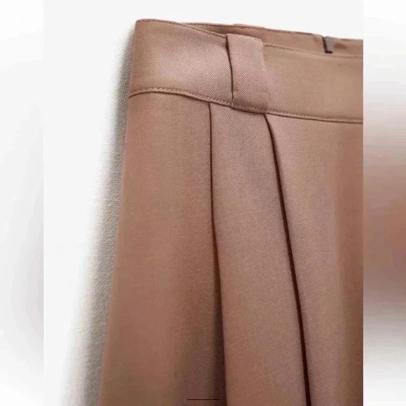 Zara midi pleat detail pink skirt - Picture 8 of 14